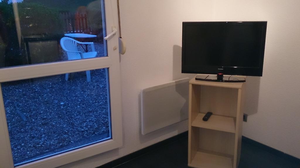 Studio Au Calme Apartment Deville-les-Rouen Ruang foto
